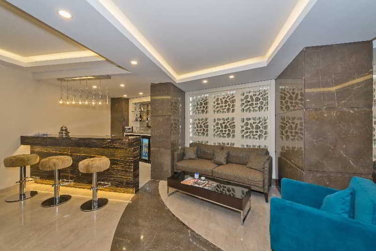 Bisetun Hotel