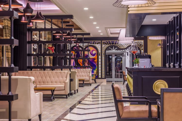 Mary Palace Resort & Spa