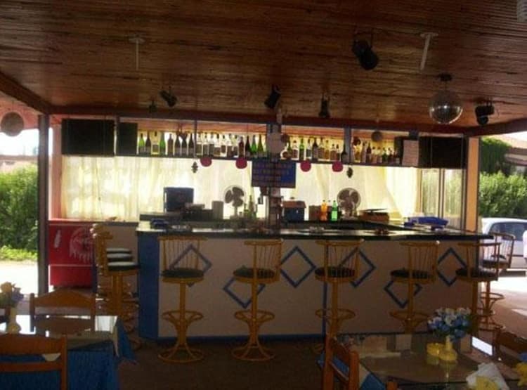 Happy Nur Hotel