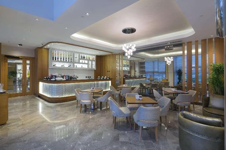 DoubleTree by Hilton Istanbul - Tuzla