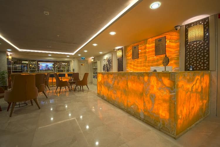 Antusa Palace &Spa