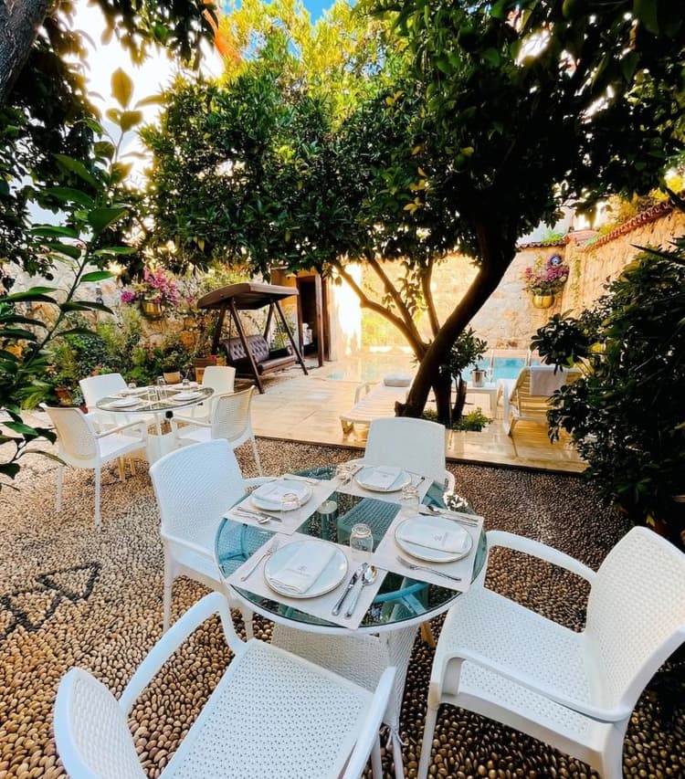 Kaleici Hotel