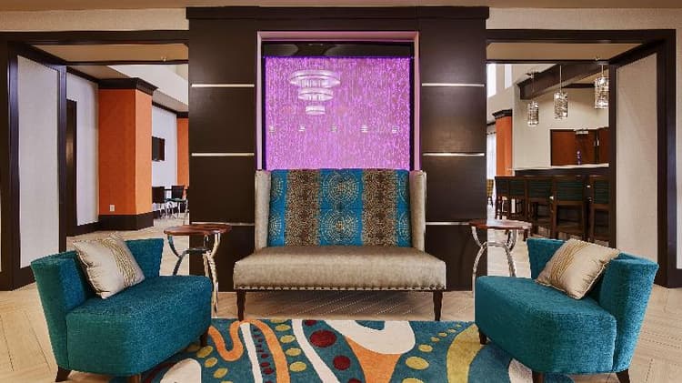 BEST WESTERN PREMIER Ashton Suites-Willowbrook