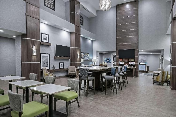 Hampton Inn Suites Portland Corpus Christi