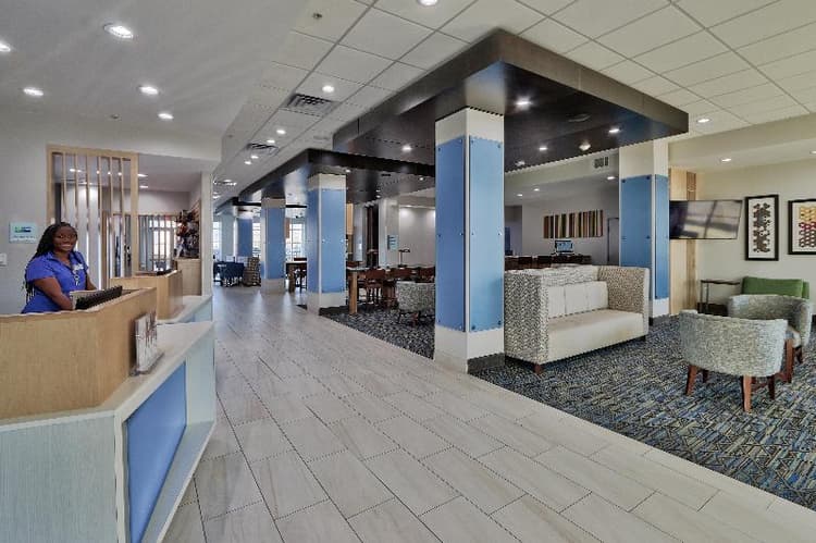 Holiday Inn Express & Sts Houston East - Beltway 8