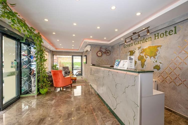Green Garden Hotel