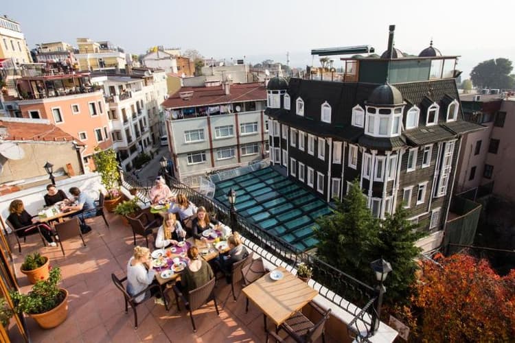 Agora Guesthouse