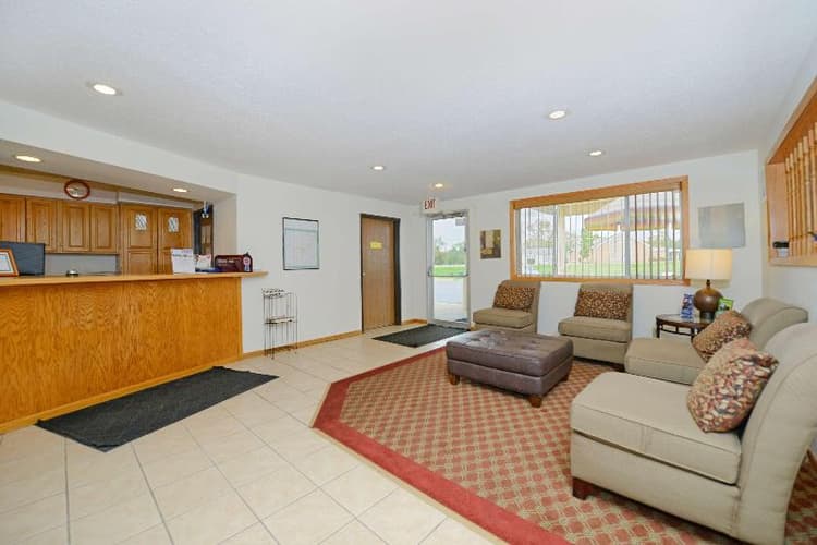 Americas Best Value Inn Charlotte, Mi