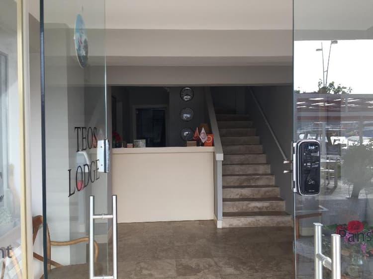 Teos Lodge Pansiyon & Restaurant