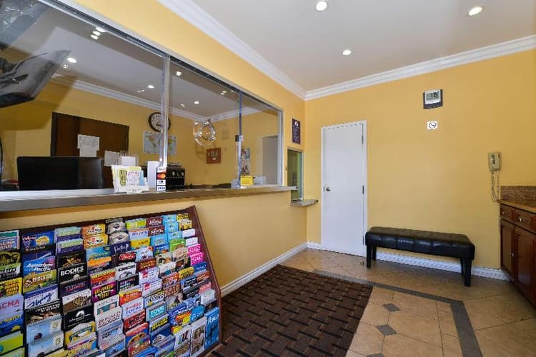 Americas Best Value Inn Suites LA Downtown SW