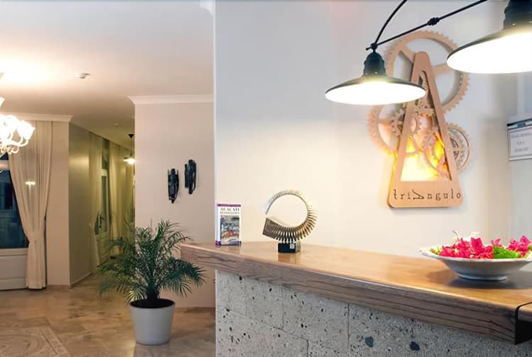 Triangulo Hotel