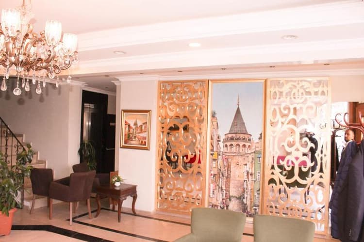 Pera Life Hotel