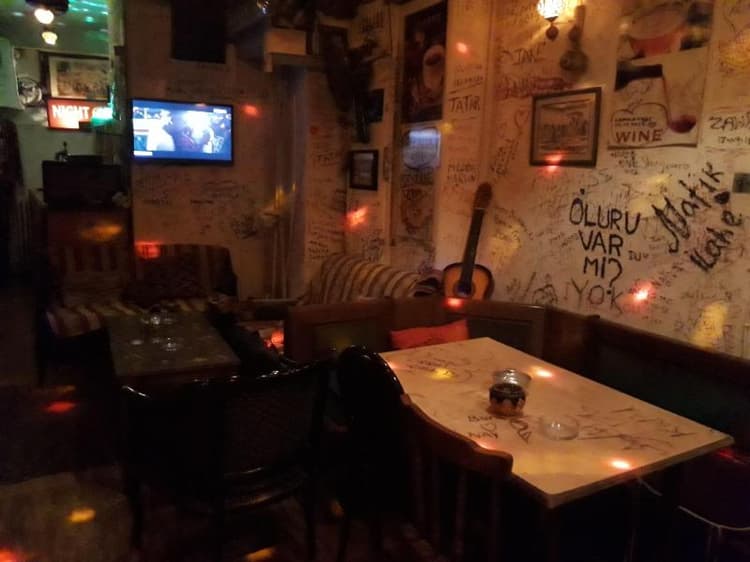 Istanbul Paris Hotel Hostel