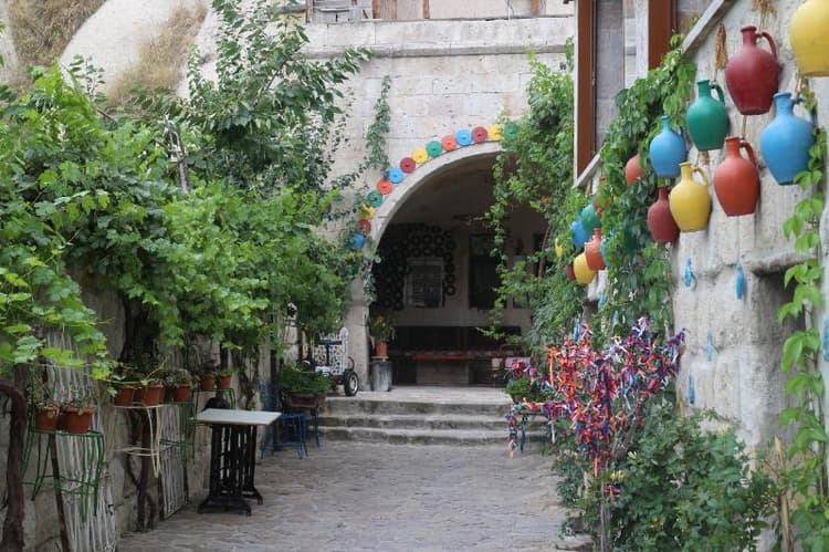Antique Terrace Suites
