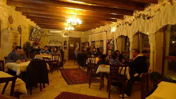 Traveller'S Cave Hotel