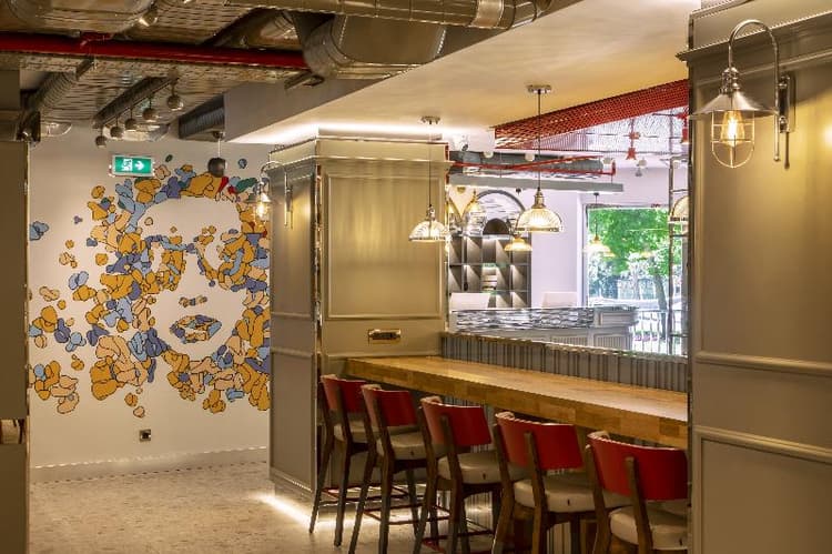 Stayso The House Hotel