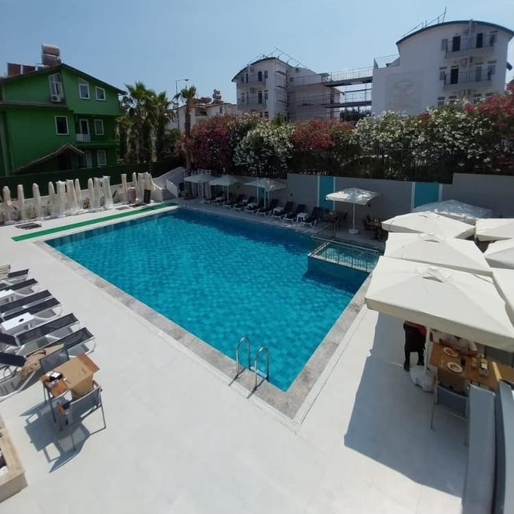Alessia Hotel