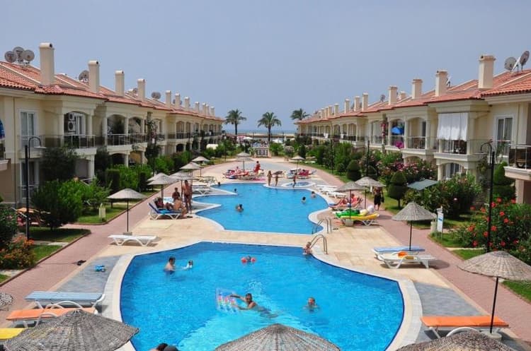 Sunset Beach Club