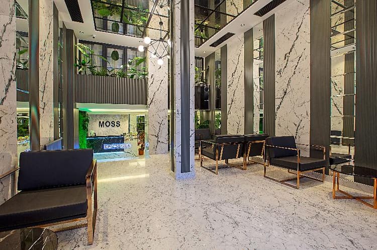 Moss Suite Hotel