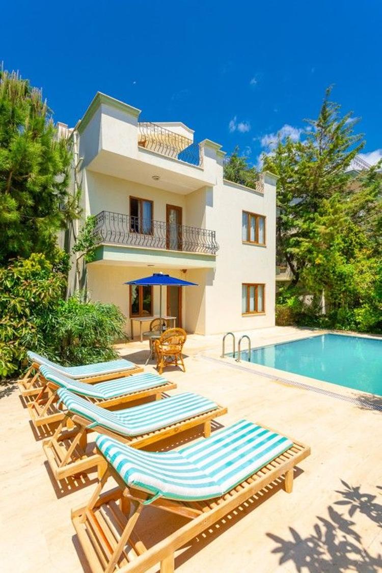 Villa Hebessos