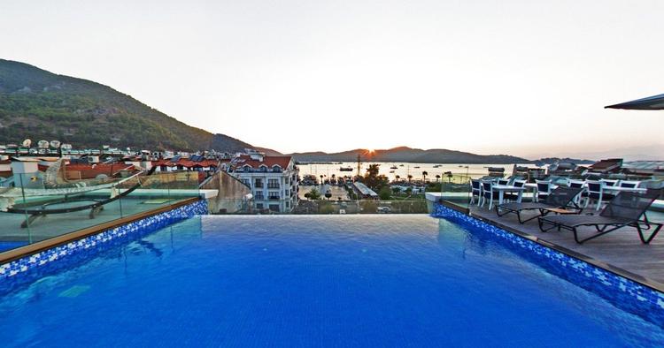 Mara Palace Hotel