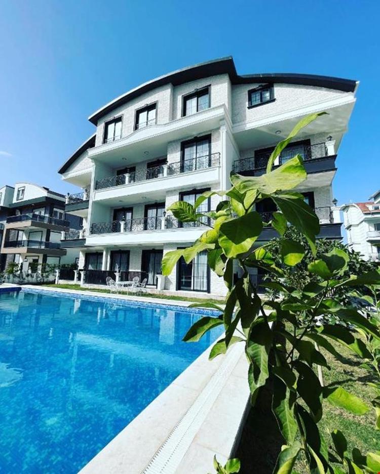 Via Pardi Apartment