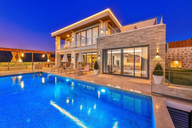 Villa Magnum
