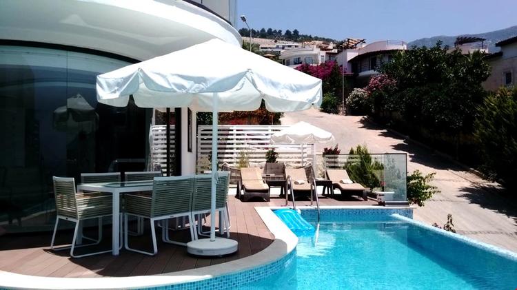 Villa Nry-01