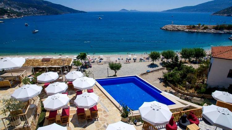 Pier House Hotel
