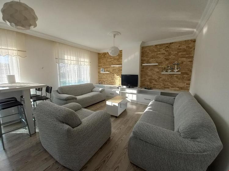 Nesli's House