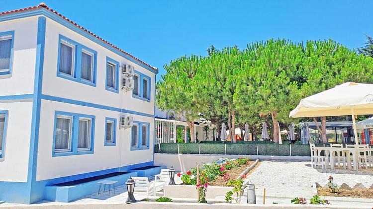 Aura Bozcaada