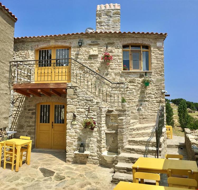 Sari Keci Tas Otel