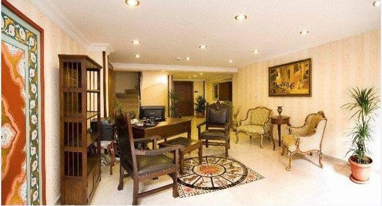 Grand Ninova Hotel