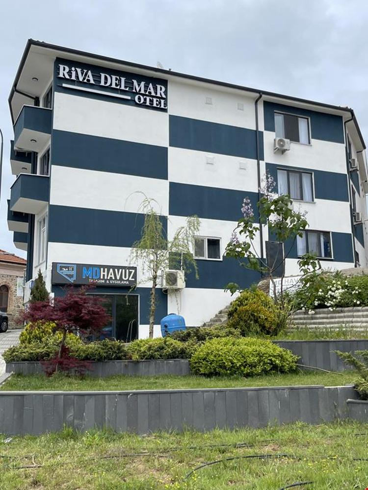 Riva Del Mar