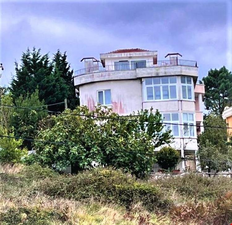 Esen Villa