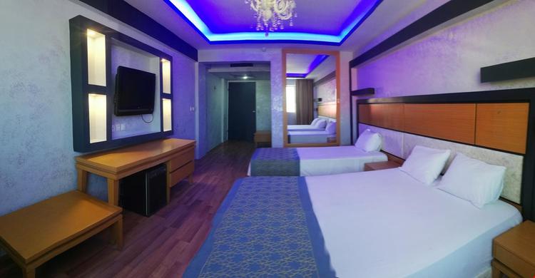 Ünaten Otel