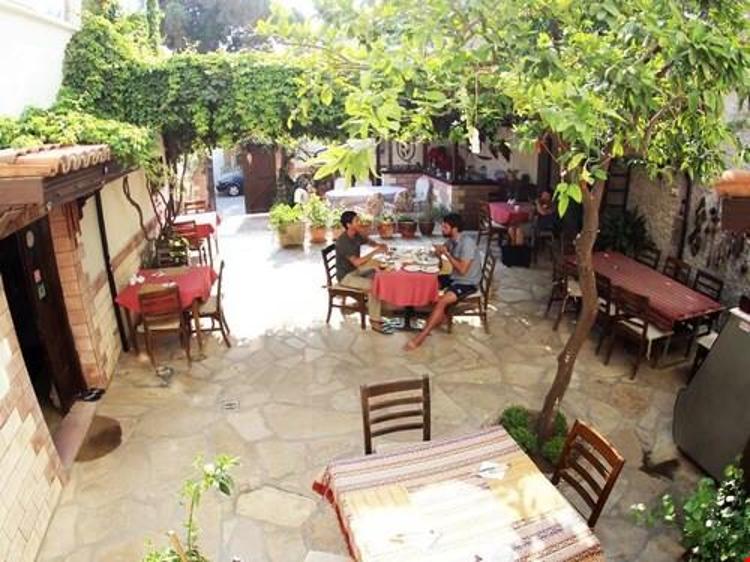 Tuncay Pension