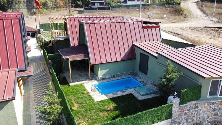 Patya Bungalov