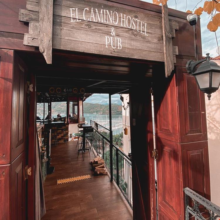 El Camino Hostel