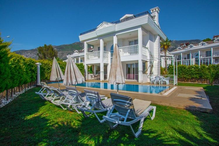 Hisarpark B Villa
