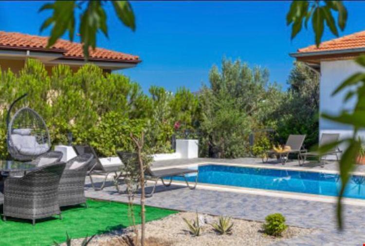 Villa Cavit Bey