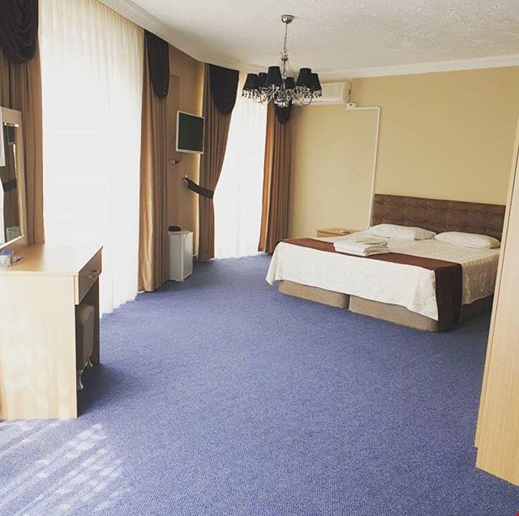 Ova Otel