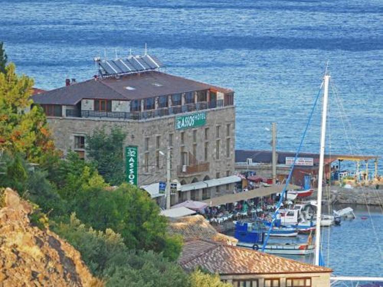 Assos Hotel