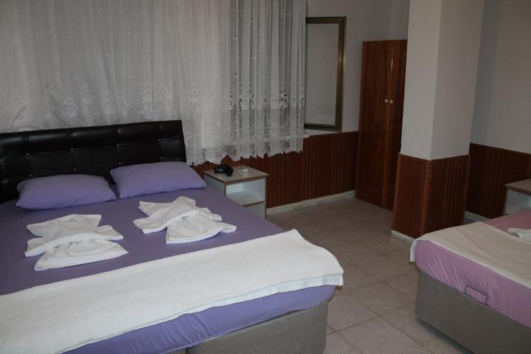 Voyager Hotel