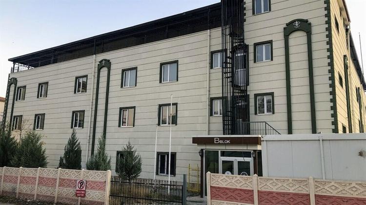 Harput Suit