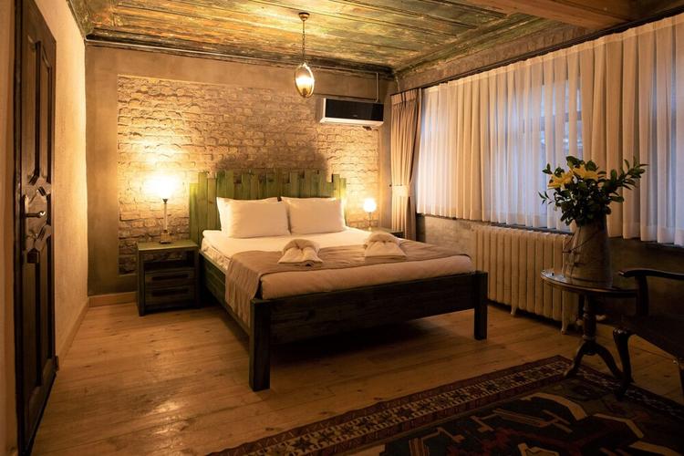 Maria Balat Hotel