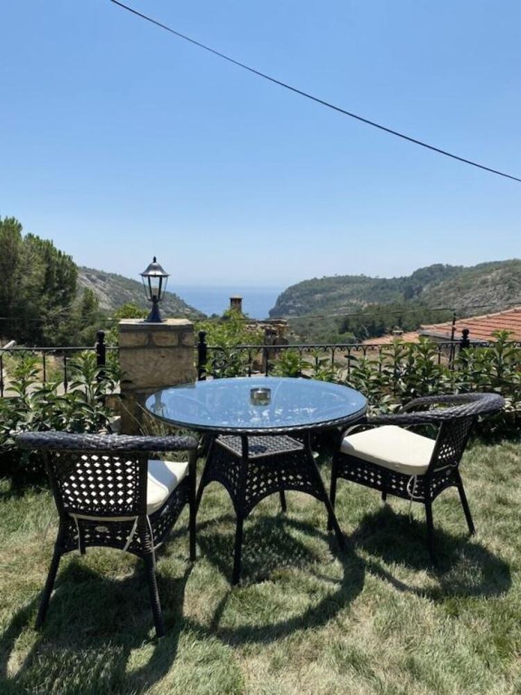Arıklı Han Kazdağarı