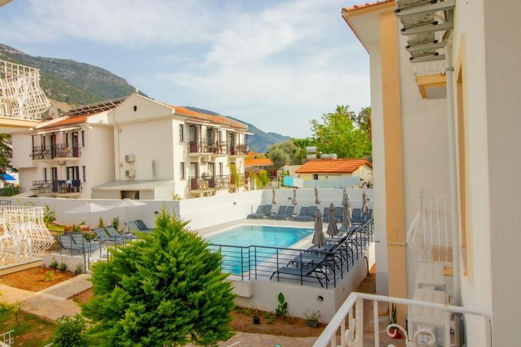 Celeste Hotel