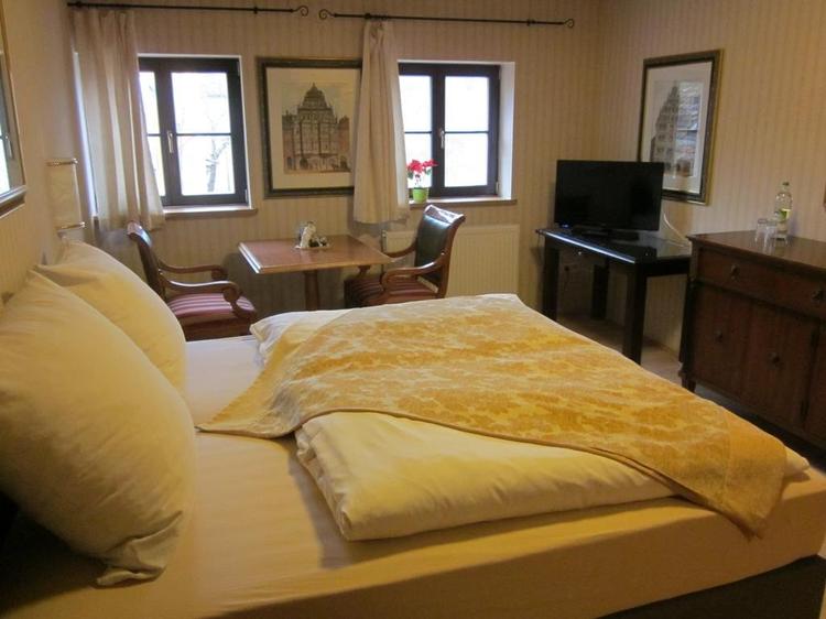 Hotel Schlossresidenz Heitzenhofen