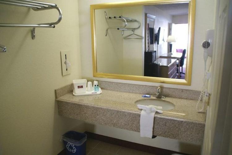 Crystal Inn Suites Atlantic City Absecon